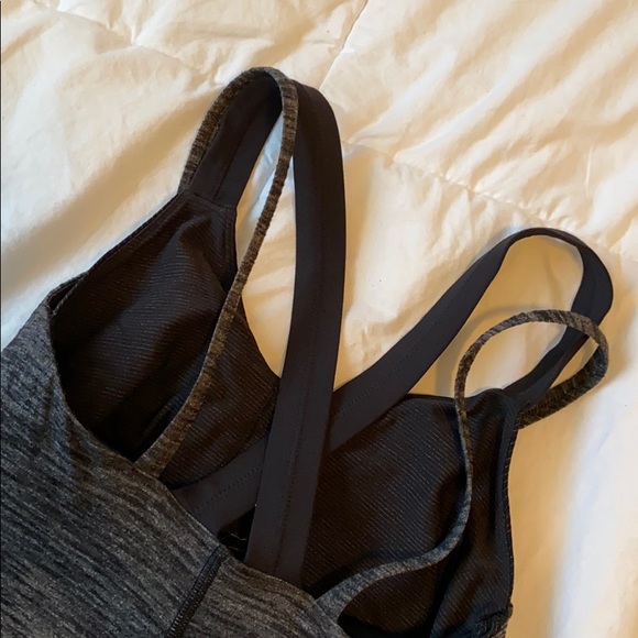 Lululemon Built In Bra Tank - Picture 3 of 4